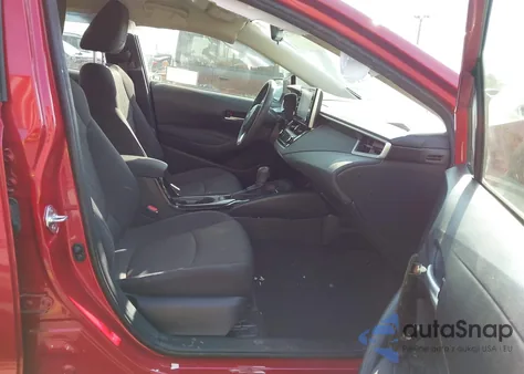 2021 Toyota Corolla Hybrid Le z USA, uszkodzony, nr VIN JTDEAMDE7MJ025252